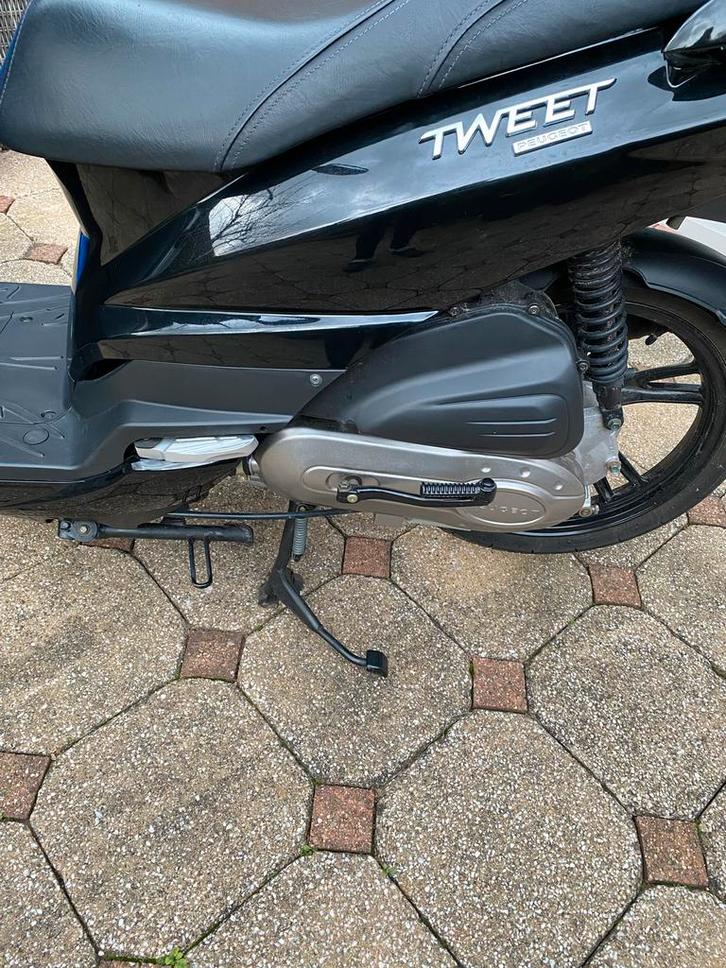 Peugeot Tweet Snorfiets - bj 19-05-2016, Fietsen en Brommers, Brommeronderdelen | Scooters, Gebruikt, Peugeot, Overige typen, Ophalen of Verzenden