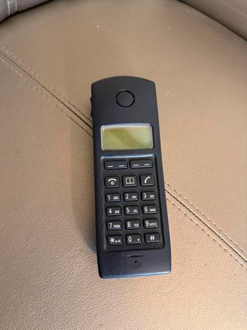 Bmw autotelefoon beschikbaar voor biedingen