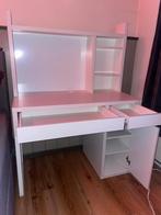 Micke bureau van de ikea in het wit, Ophalen, Zo goed als nieuw, Bureau