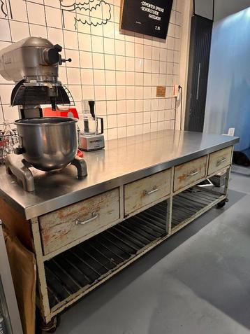 Vintage Werkbank Keuken Horeca kitchen Broodrek beschikbaar voor biedingen