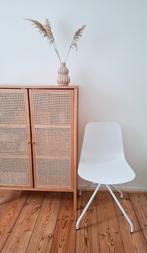Stevige, nette (eetkamer)stoel, Huis en Inrichting, Stoelen, Ophalen, Zo goed als nieuw, Wit, Eén