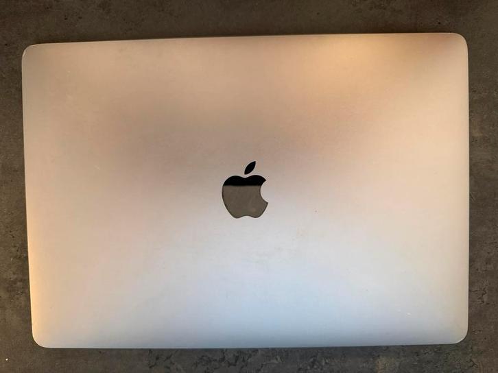 Macbook Pro i7 2018 met 4Thunderbolt poorten, Computers en Software, Apple Macbooks, Gebruikt, MacBook Pro, 13 inch, 2 tot 3 Ghz