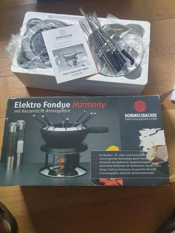 compleet elektrisch fondueset voor Bouillon, Kaas, Chocolade beschikbaar voor biedingen
