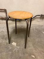 Te Koop : Mooie schoolkrukken, Ophalen, Gebruikt, IJzer