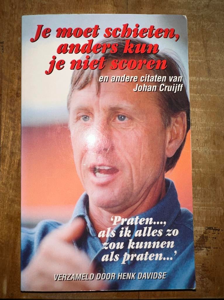 Je moet schieten, anders kun je niet scoren - Cruijff, Ophalen of Verzenden, Zo goed als nieuw, Overige sporten