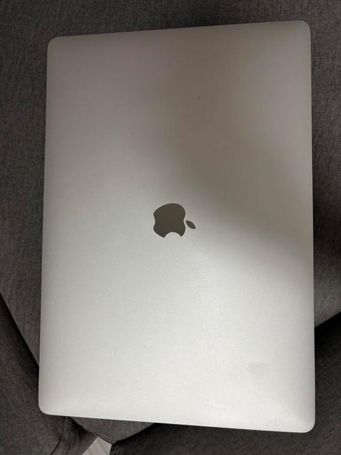 MacBook Pro 16-inch ( 2019 ), Computers en Software, Apple Macbooks, Zo goed als nieuw, MacBook Pro, 16 inch, 2 tot 3 Ghz, 512 GB