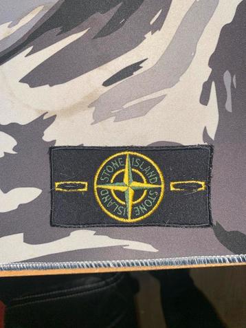 Origineel Stone Island Logo Patch beschikbaar voor biedingen