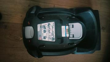 Isofix base/ besafe izi go x1