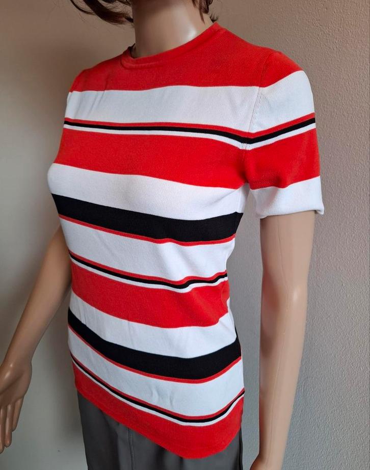 Nikkie streep truitje met korte mouw Maat 40, Kleding | Dames, Tops, Zo goed als nieuw, Maat 38/40 (M), Rood, Korte mouw, Ophalen of Verzenden