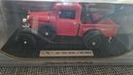 1931 Ford Model A Tow Truck Signature models, 1:18, Hobby en Vrije tijd, Modelauto's | 1:18, Ophalen of Verzenden, Zo goed als nieuw