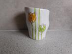Design Mok Flowering Tulp Artihove Corrie Ammerlaan, Huis en Inrichting, Keramiek, Ophalen of Verzenden, Zo goed als nieuw, Overige stijlen