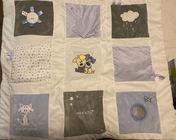 Boxkleed woezel en Pip licht blauw  beschikbaar voor biedingen