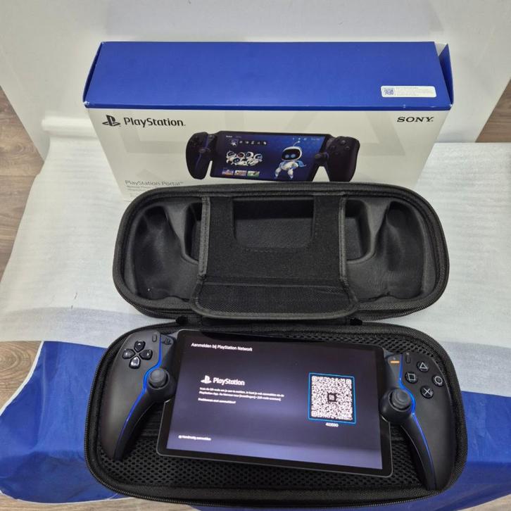 Sony Playstation 5 Portable Nieuwstaat in doos met garantie, Spelcomputers en Games, Spelcomputers | Sony PlayStation 5, Zo goed als nieuw