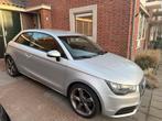 Audi A1 1.2 Tfsi 63KW 2010 Grijs – fijne en betrouwbare auto, Auto's, Audi, Voorwielaandrijving, Stof, Zwart, 4 cilinders