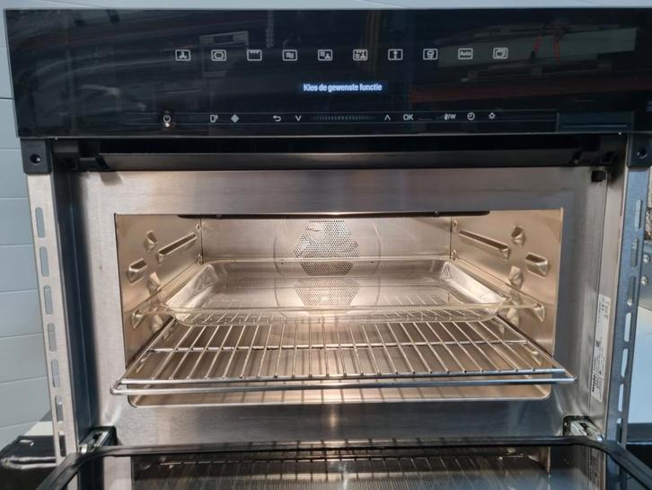 Miele H7240BM combi-oven, Witgoed en Apparatuur, Magnetrons, Zo goed als nieuw, Inbouw, Combimagnetron, 45 tot 60 cm, Crisp, Grill