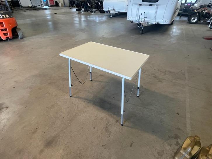 Campingtafel 100x70 cm, Caravans en Kamperen, Kampeermeubelen, Zo goed als nieuw, Campingtafel, Ophalen
