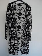 Lang zwart ZOSO vest met witte bloemen. Maat M., Kleding | Dames, Truien en Vesten, Maat 38/40 (M), Overige kleuren, Ophalen of Verzenden