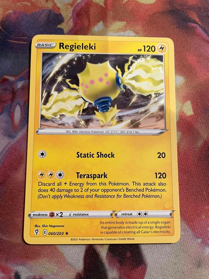 Pokemon Regieleki Rare Theme Deck Exclusive, Hobby en Vrije tijd, Verzamelkaartspellen | Pokémon, Zo goed als nieuw, Losse kaart