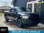 Dodge Ram 1500 5.7 V8 Hemi 4x4 Crew Cab Big Horn Black Pack, Te koop, 2386 kg, Gebruikt, Stof