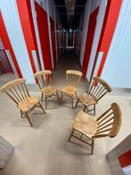 Antieke Engelse spijlenstoelen, Ophalen