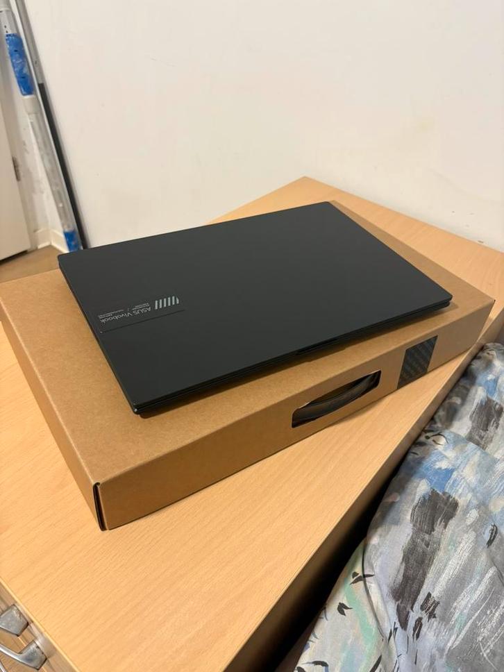 Asus Vivobook Go E1504FA goed als nieuw, Computers en Software, Tekentablets, Zo goed als nieuw, Ophalen