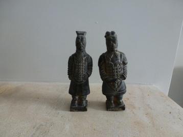 2 Mannen..... beschikbaar voor biedingen