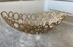 metalen goudkleurige fruitschaal, Huis en Inrichting, Woonaccessoires | Schalen en Manden, Overige materialen, Schaal, Ophalen of Verzenden