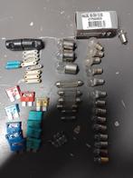 Diverse lampjes en zekeringen voor fiets, brommer en auto, Ophalen of Verzenden, Accu, Achterlicht