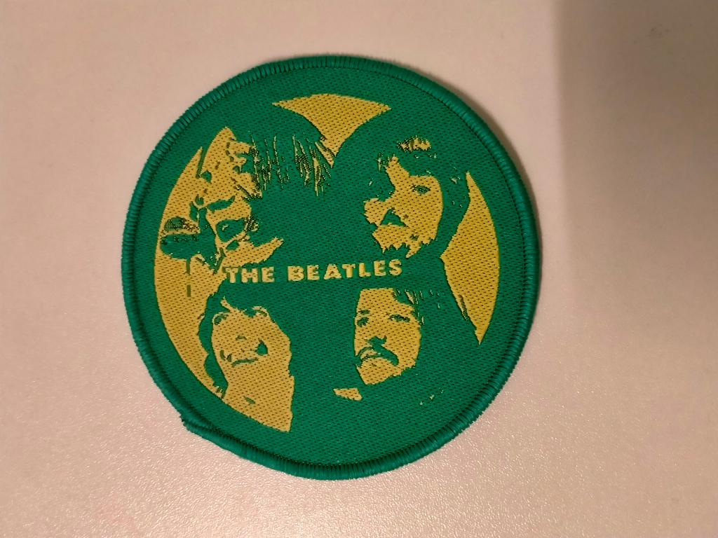 The Beatles John Lennon 2008 logo patch muziek embleem, Ophalen of Verzenden, Nieuw, Kleding