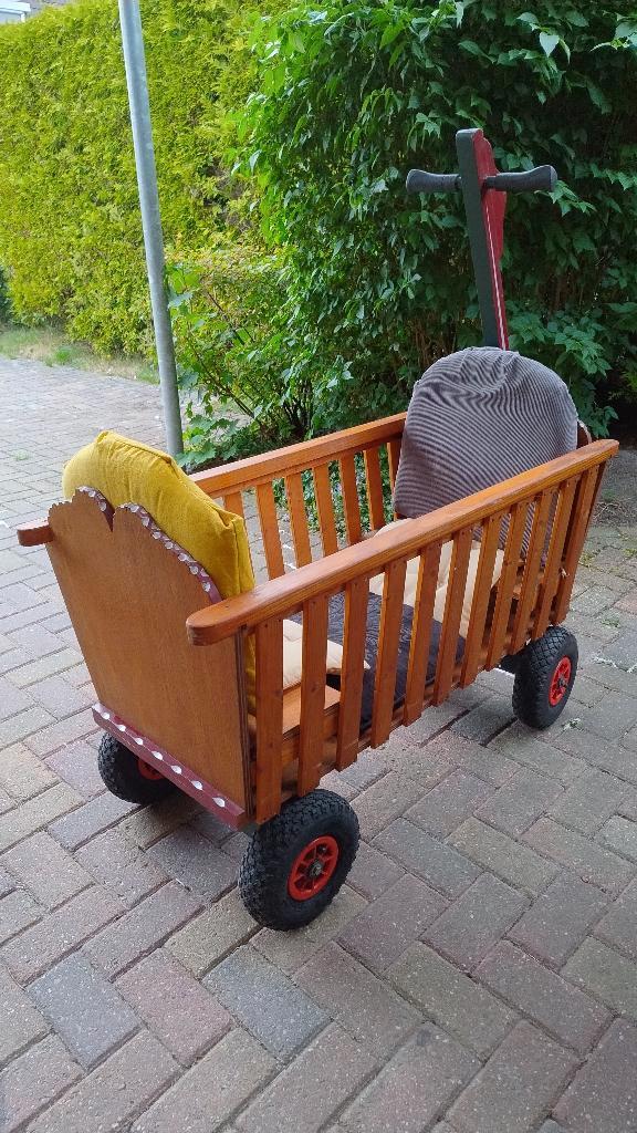 Grote stevige bolderkar met twee zitjes op luchtbanden, Caravans en Kamperen, Bolderkarren, Gebruikt, Ophalen