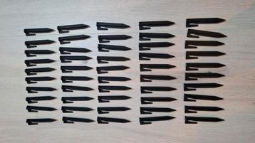 Grondpennen robotmaaier set van 100 stuks beschikbaar voor biedingen