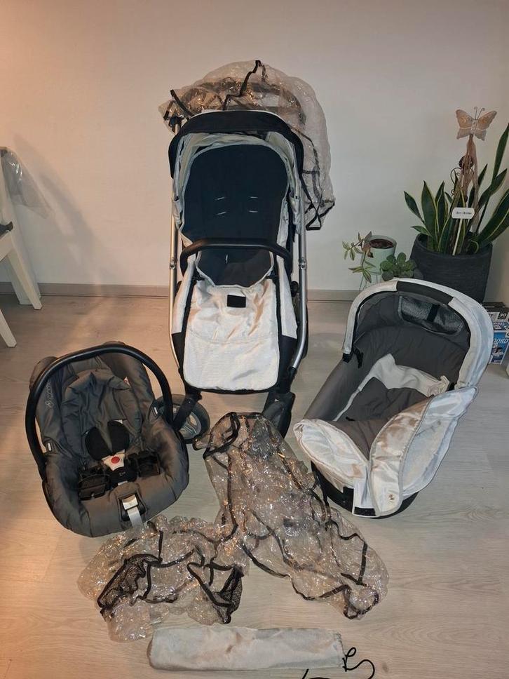 Complete 3 in 1 kinderwagen van het merk Transit, Kinderen en Baby's, Kinderwagens en Combinaties, Gebruikt, Overige merken, Met autostoeltje