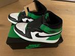 Nike Air Jordan 1 high black and lucky green mt 43, Overige kleuren, Nieuw, Ophalen of Verzenden, Sneakers of Gympen