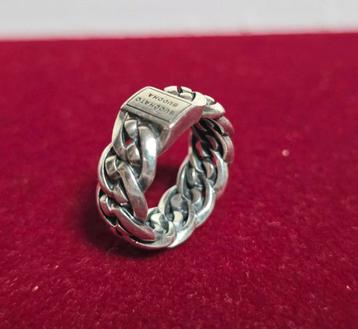 Buddha to Buddha Ring (Natalie) beschikbaar voor biedingen