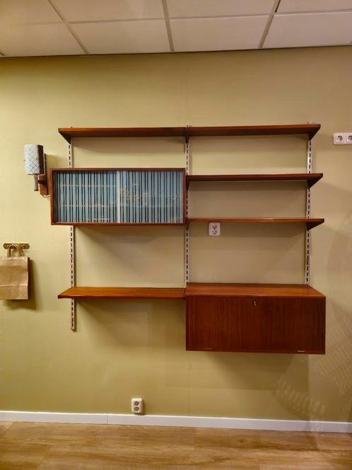 Vintage Kai Kristiansen Wandmeubel Wandsysteem, Huis en Inrichting, Kasten | Wandmeubels, Gebruikt, Ophalen