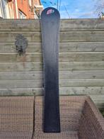 Snowboard F-2 speedster Carbon  exstreem carve board, Ophalen of Verzenden, Zo goed als nieuw, Board