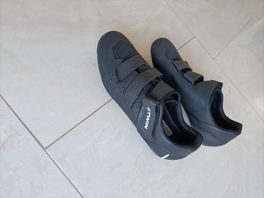BTWIN Fietsschoenen - Maat 43/44, Ophalen of Verzenden, Zo goed als nieuw, Kleding