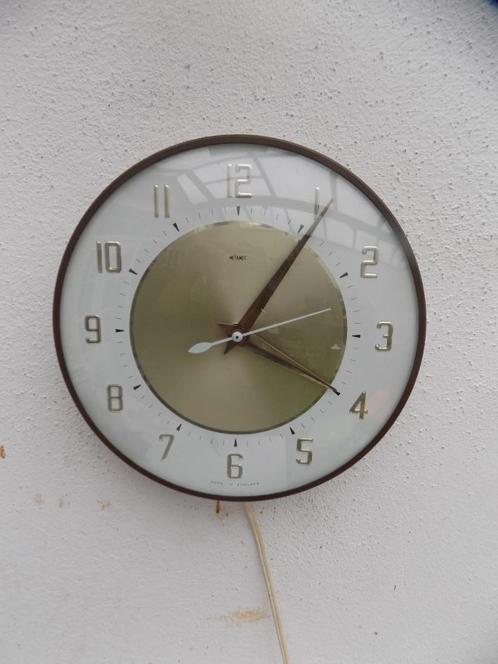 Klok keuken electrisch Metamec jaren 50 60 vintage retro, Huis en Inrichting, Woonaccessoires | Overige, Gebruikt, Ophalen of Verzenden