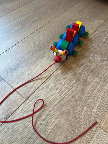 Houten trekfiguur trekrups Speelgoed beschikbaar voor biedingen