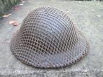 Britse Mk2 staalhelm 1939 met vroeg binnenwerk mint staat, Ophalen of Verzenden, Landmacht, Nederland, Helm of Baret