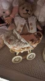 Antiek  poppenwagentje, Ophalen