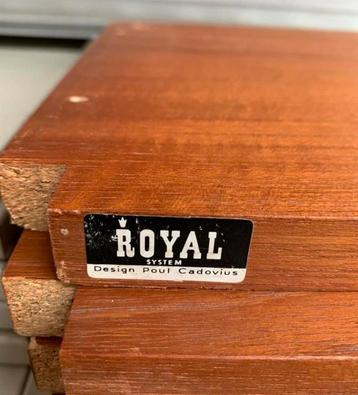 Diverse Wandmeubels en onderdelen Poul Cadovius Royal System beschikbaar voor biedingen
