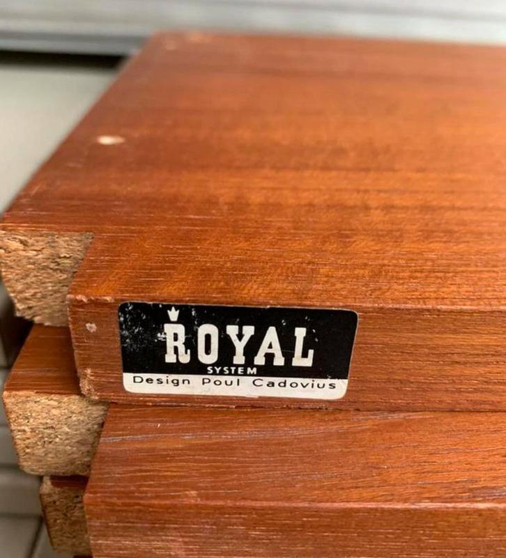 Diverse Wandmeubels en onderdelen Poul Cadovius Royal System, Huis en Inrichting, Kasten | Wandmeubels, Gebruikt, 25 tot 50 cm