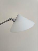 Vintage postmoderne vloerlamp Pola, chroom, jaren 80, Huis en Inrichting, Lampen | Vloerlampen, Vintage midcentury design retro Dutch design modernisme