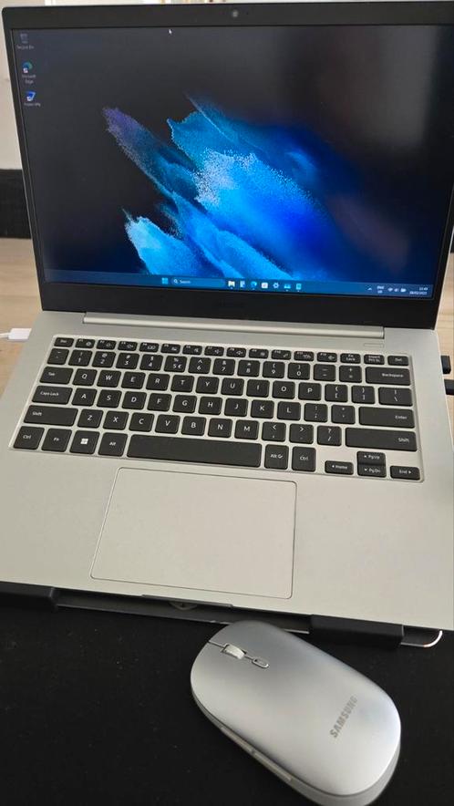 Samsung Galaxy Book GO LTE (14", 7c Gen2 ,4GB, 128GB Opslag), Computers en Software, Windows Laptops, Gebruikt, 14 inch, 2 tot 3 Ghz