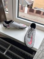 Nike Phantom Voetbalschoenen Maat 44, Sport en Fitness, Voetbal, Ophalen of Verzenden, Gebruikt, Schoenen