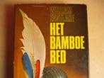 het bamboe bed William Eastlake 9022502430, Boeken, Oorlog en Militair, Gelezen, Ophalen of Verzenden