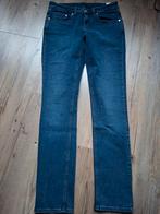 KUYICHI Suzie slimfit jeans maat W28 L32, Kleding | Dames, Spijkerbroeken en Jeans, Blauw, KUYICHI, Nieuw, Ophalen of Verzenden