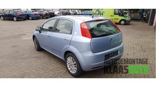 Achterbumper van een Fiat Punto Grande (475), Auto-onderdelen, Carrosserie en Plaatwerk, Bumper, Fiat, Gebruikt, 6 maanden garantie