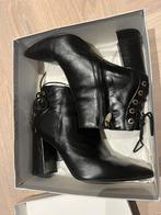 Noe  laarsjes hoge  hak maat  38 zgn, Kleding | Dames, Ophalen of Verzenden, Zo goed als nieuw, Zwart
